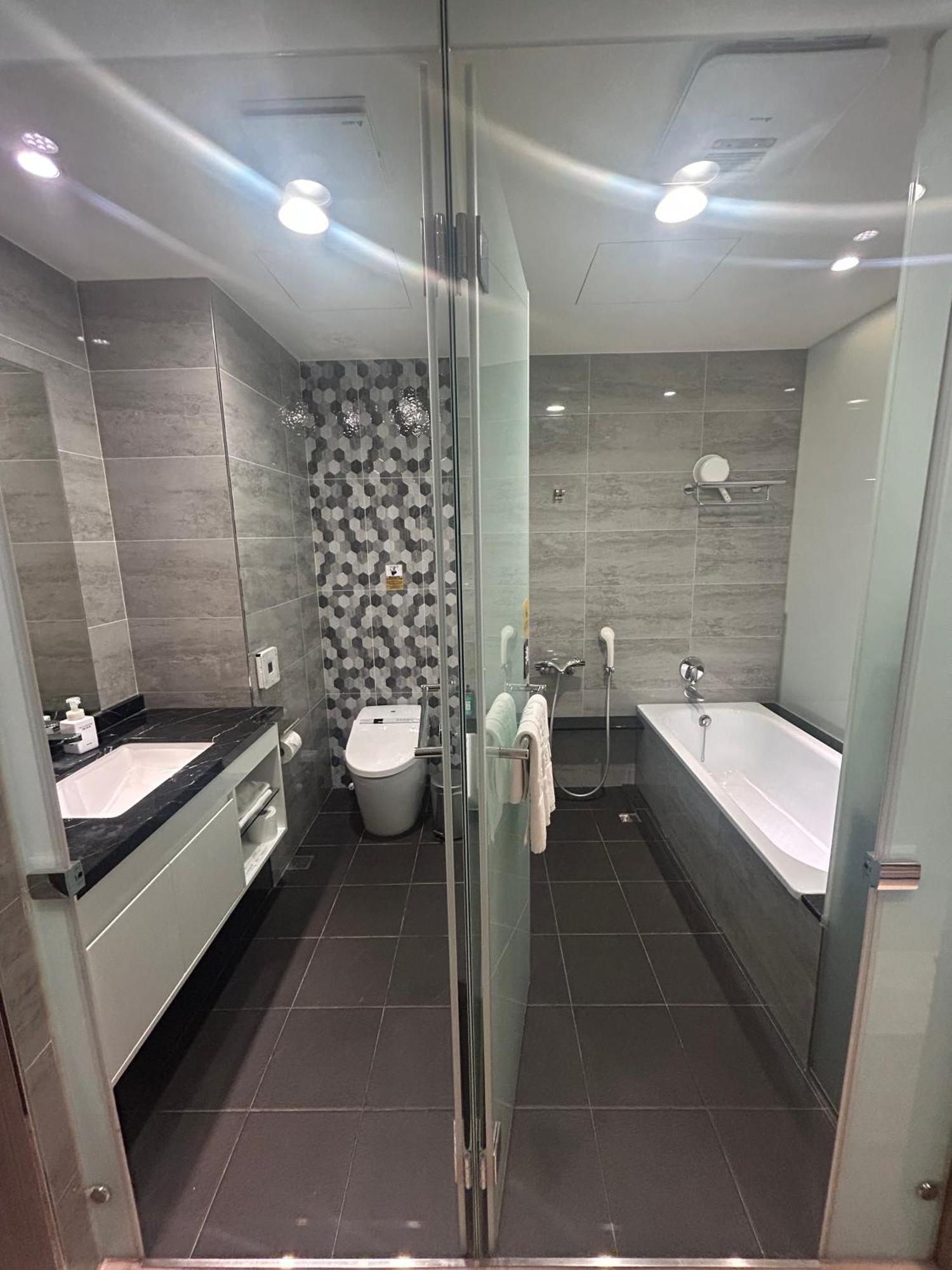 Bentley Hotel Zhongli Εξωτερικό φωτογραφία